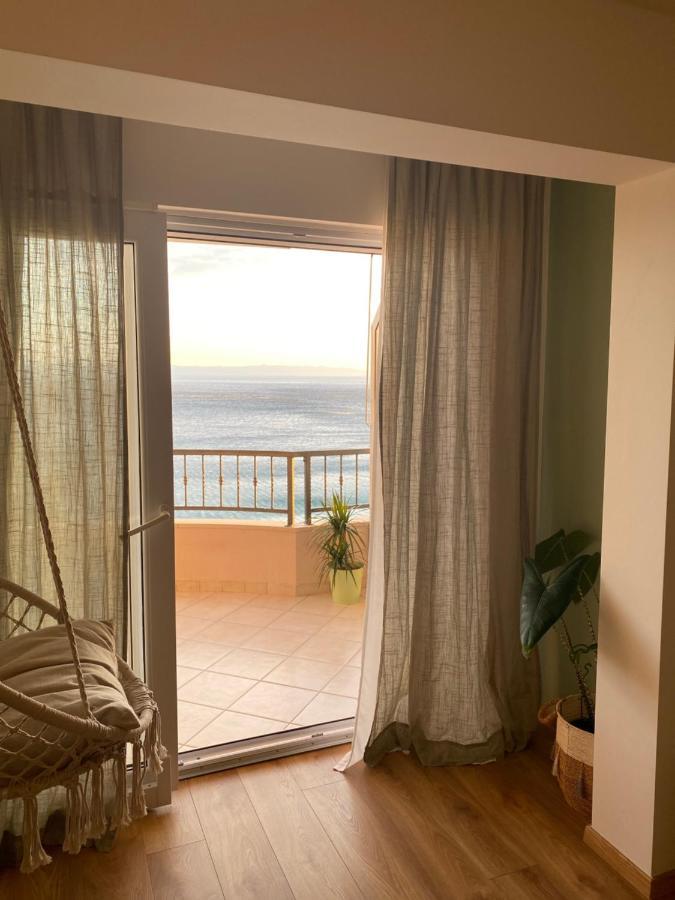 Apartments Niko, Near Beach, Free Parking, Wi-Fi Tucepi Bagian luar foto